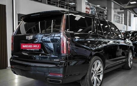 Cadillac Escalade V, 2024 год, 22 400 000 рублей, 7 фотография