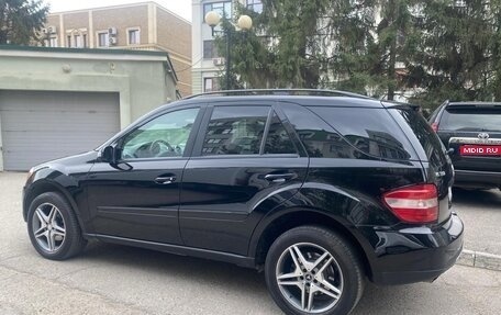 Mercedes-Benz M-Класс, 2005 год, 1 300 000 рублей, 1 фотография
