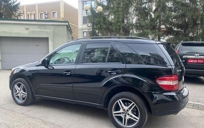 Mercedes-Benz M-Класс, 2005 год, 1 300 000 рублей, 1 фотография