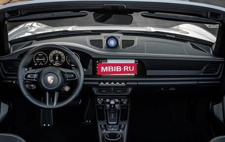Porsche 911, 2025 год, 24 300 000 рублей, 16 фотография