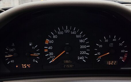Mercedes-Benz CLK-Класс, 1997 год, 1 159 000 рублей, 17 фотография