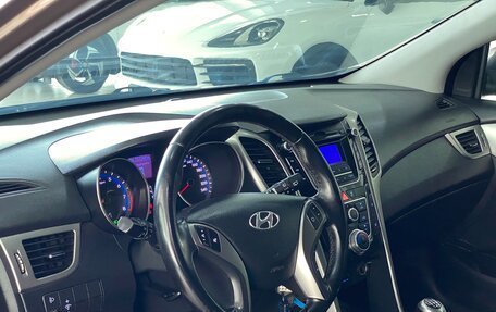 Hyundai i30 II рестайлинг, 2012 год, 999 000 рублей, 10 фотография