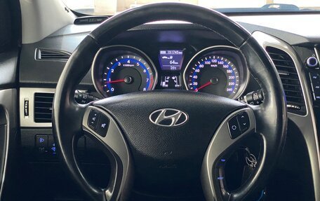 Hyundai i30 II рестайлинг, 2012 год, 999 000 рублей, 13 фотография