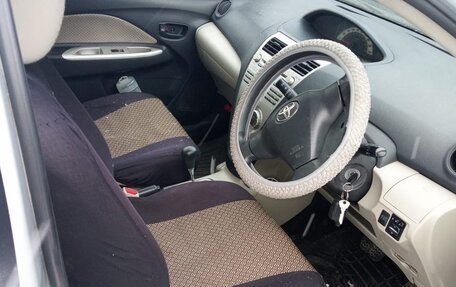 Toyota Belta, 2008 год, 450 000 рублей, 5 фотография