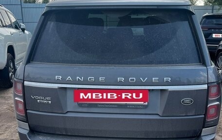 Land Rover Range Rover IV рестайлинг, 2018 год, 7 777 000 рублей, 4 фотография