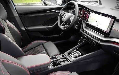 Skoda Octavia RS, 2025 год, 6 500 000 рублей, 10 фотография