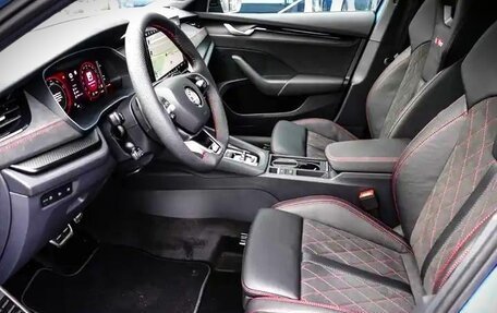 Skoda Octavia RS, 2025 год, 6 500 000 рублей, 5 фотография