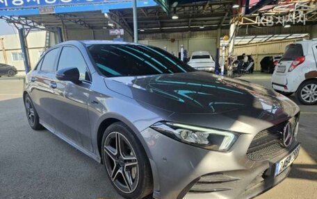 Mercedes-Benz A-Класс AMG, 2022 год, 4 092 198 рублей, 3 фотография