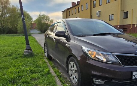KIA Rio III рестайлинг, 2015 год, 895 000 рублей, 2 фотография