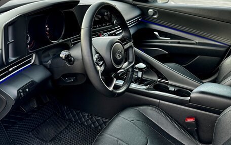 Hyundai Elantra, 2021 год, 1 900 000 рублей, 8 фотография