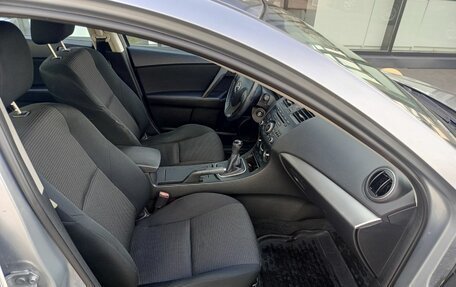 Mazda 3, 2012 год, 1 020 000 рублей, 11 фотография