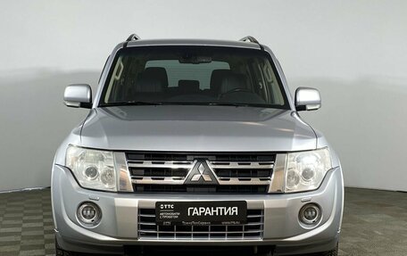 Mitsubishi Pajero IV, 2013 год, 2 289 000 рублей, 2 фотография