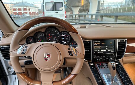 Porsche Panamera II рестайлинг, 2010 год, 1 850 000 рублей, 25 фотография