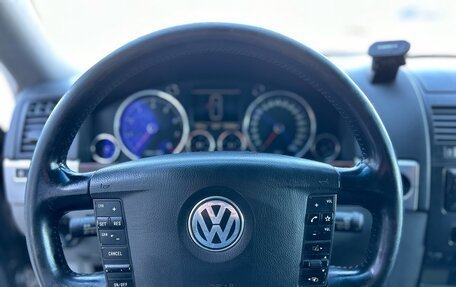 Volkswagen Touareg III, 2003 год, 899 000 рублей, 14 фотография
