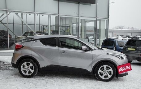 Toyota C-HR I рестайлинг, 2019 год, 1 725 000 рублей, 5 фотография