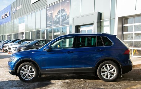 Volkswagen Tiguan II, 2018 год, 2 299 000 рублей, 5 фотография