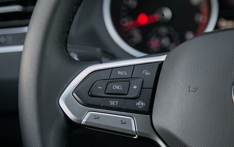 Volkswagen Tiguan II, 2021 год, 2 744 000 рублей, 9 фотография