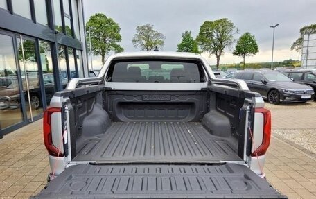 Volkswagen Amarok, 2024 год, 9 800 000 рублей, 4 фотография