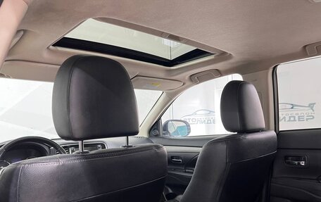 Mitsubishi Outlander III рестайлинг 3, 2013 год, 2 149 000 рублей, 20 фотография