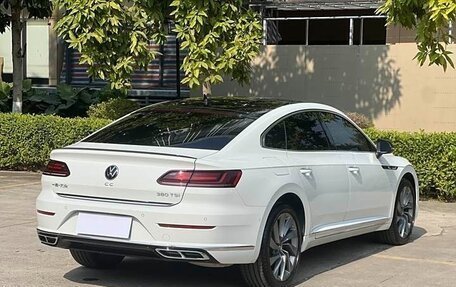 Volkswagen Passat CC, 2022 год, 3 110 000 рублей, 6 фотография