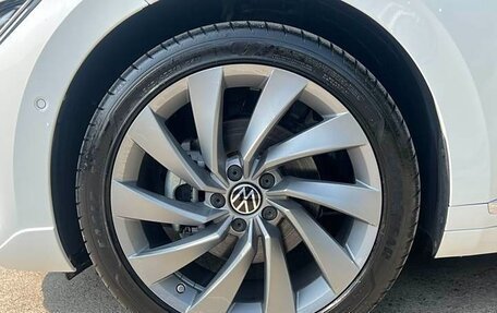 Volkswagen Passat CC, 2022 год, 3 110 000 рублей, 14 фотография