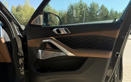 BMW X6 M, 2021 год, 16 800 000 рублей, 14 фотография