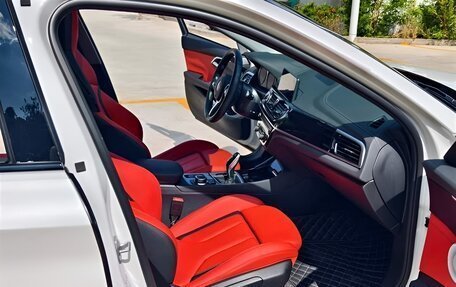 BMW 1 серия, 2021 год, 2 290 000 рублей, 12 фотография