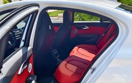BMW 1 серия, 2021 год, 2 290 000 рублей, 17 фотография