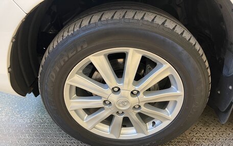 Toyota Land Cruiser 200, 2018 год, 6 500 000 рублей, 8 фотография