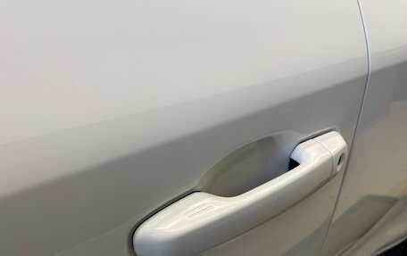 Toyota Land Cruiser 200, 2018 год, 6 500 000 рублей, 10 фотография