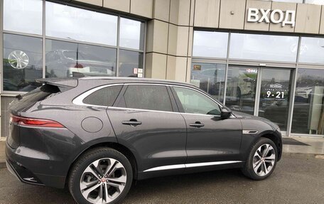 Jaguar F-Pace, 2021 год, 6 250 000 рублей, 29 фотография