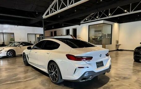 BMW 8 серия, 2022 год, 6 800 000 рублей, 7 фотография