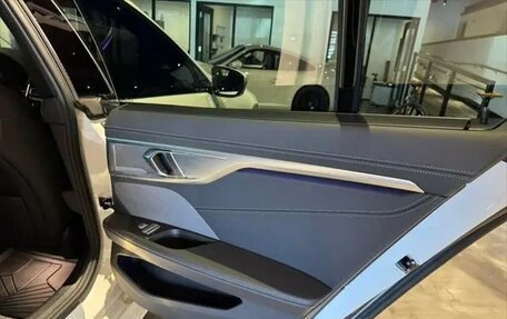 BMW 8 серия, 2022 год, 6 800 000 рублей, 24 фотография