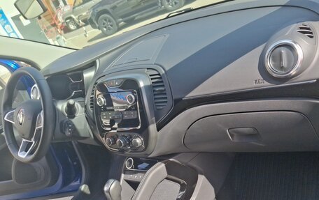 Renault Kaptur I рестайлинг, 2021 год, 1 699 999 рублей, 13 фотография