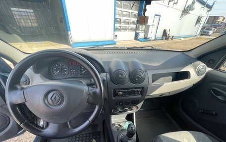 Renault Sandero I, 2012 год, 550 000 рублей, 3 фотография