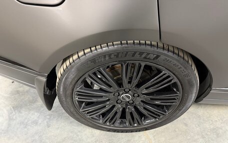 Land Rover Range Rover IV рестайлинг, 2018 год, 6 250 000 рублей, 20 фотография