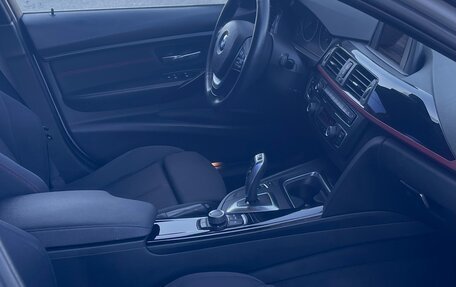 BMW 3 серия, 2014 год, 2 050 000 рублей, 19 фотография