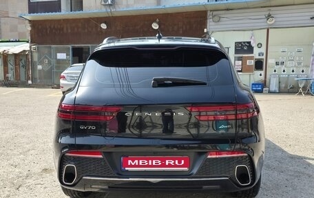 Genesis GV70, 2022 год, 3 570 000 рублей, 4 фотография