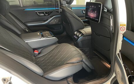 Mercedes-Benz S-Класс, 2021 год, 16 990 000 рублей, 27 фотография