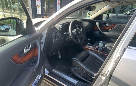 Infiniti FX II, 2010 год, 1 700 000 рублей, 10 фотография