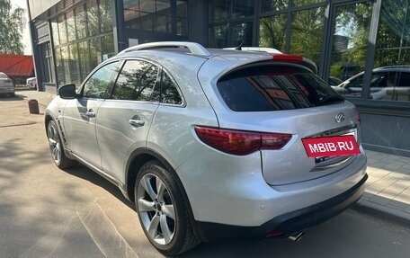 Infiniti FX II, 2010 год, 1 700 000 рублей, 6 фотография