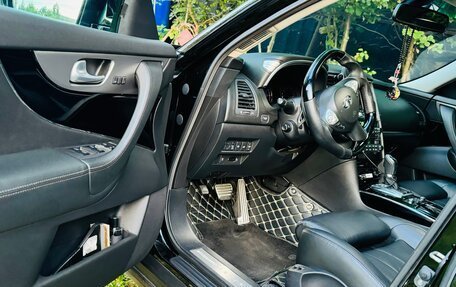Infiniti FX II, 2011 год, 2 150 000 рублей, 30 фотография