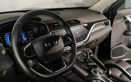 Geely Atlas, 2022 год, 1 918 000 рублей, 8 фотография