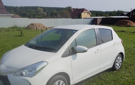 Toyota Vitz, 2019 год, 1 050 000 рублей, 4 фотография