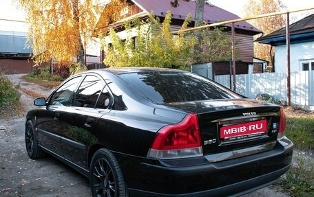 Volvo S60 III, 2004 год, 800 000 рублей, 3 фотография