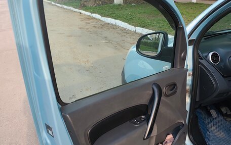 Renault Kangoo II рестайлинг, 2013 год, 950 000 рублей, 17 фотография