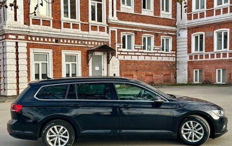 Volkswagen Passat B8 рестайлинг, 2020 год, 1 990 000 рублей, 3 фотография