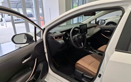 Toyota Corolla, 2021 год, 2 070 000 рублей, 8 фотография