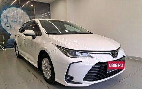 Toyota Corolla, 2021 год, 2 070 000 рублей, 3 фотография