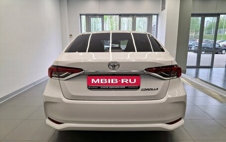 Toyota Corolla, 2021 год, 2 070 000 рублей, 5 фотография